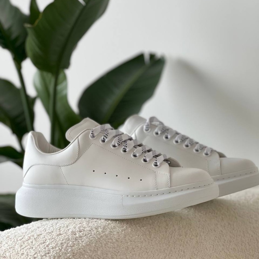 Alexander McQueen Men's Oversized Sneaker in White